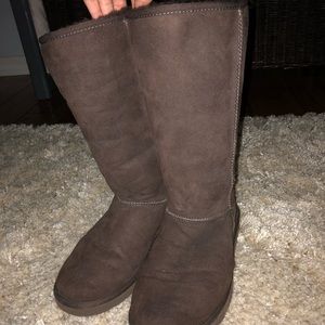 Brown Ugg boots